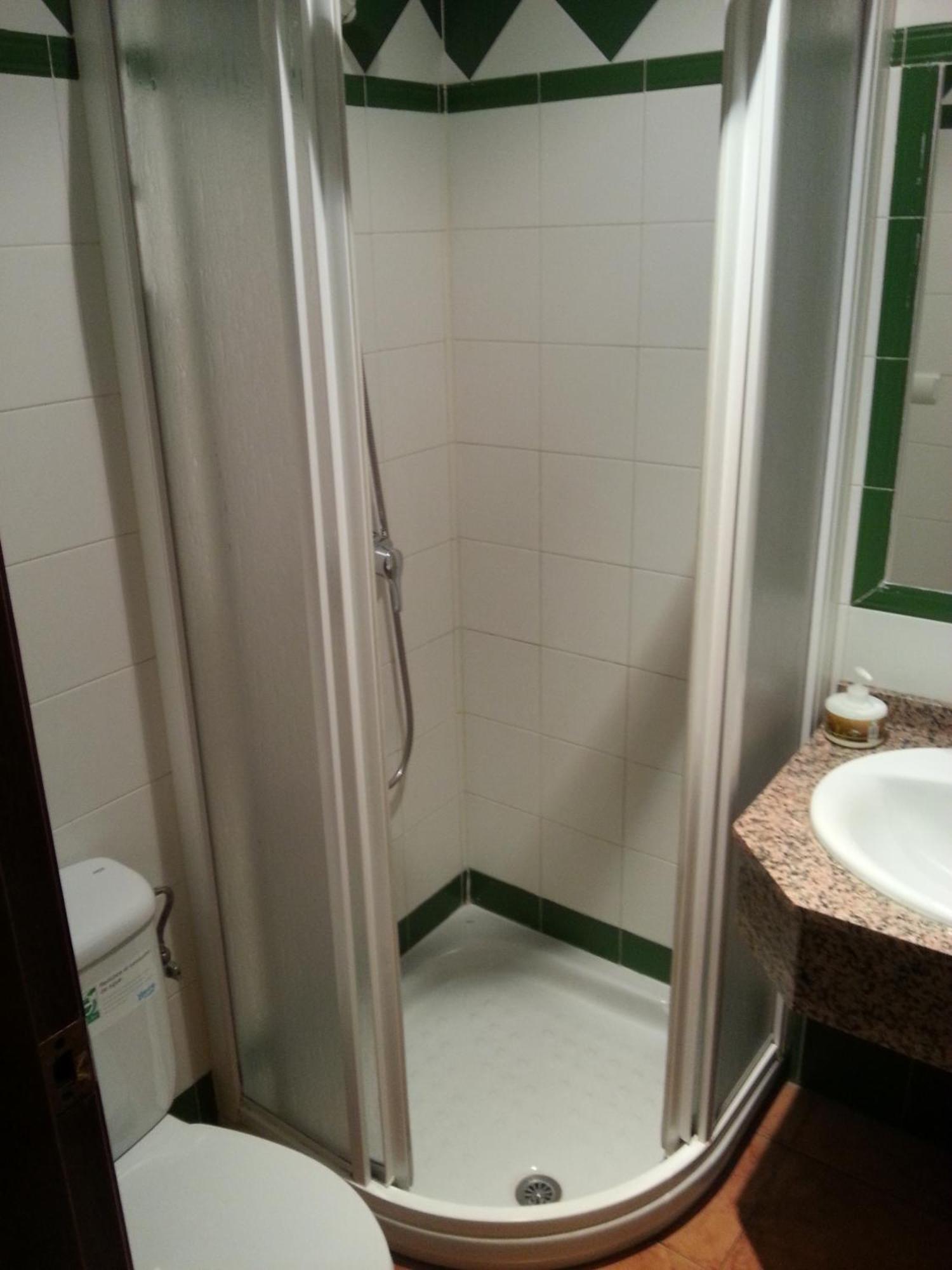 Hostal Las Tres Jotas Алькарасехос Номер фото